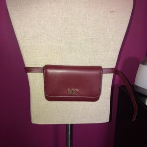 MK BELT BAG (the strap is removable)